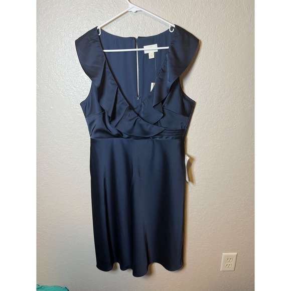 J.Crew Dresses & Skirts - J.Crew Navy Blue Ruffle Neck Sleeveless Sheath Dress Career Party Cocktail